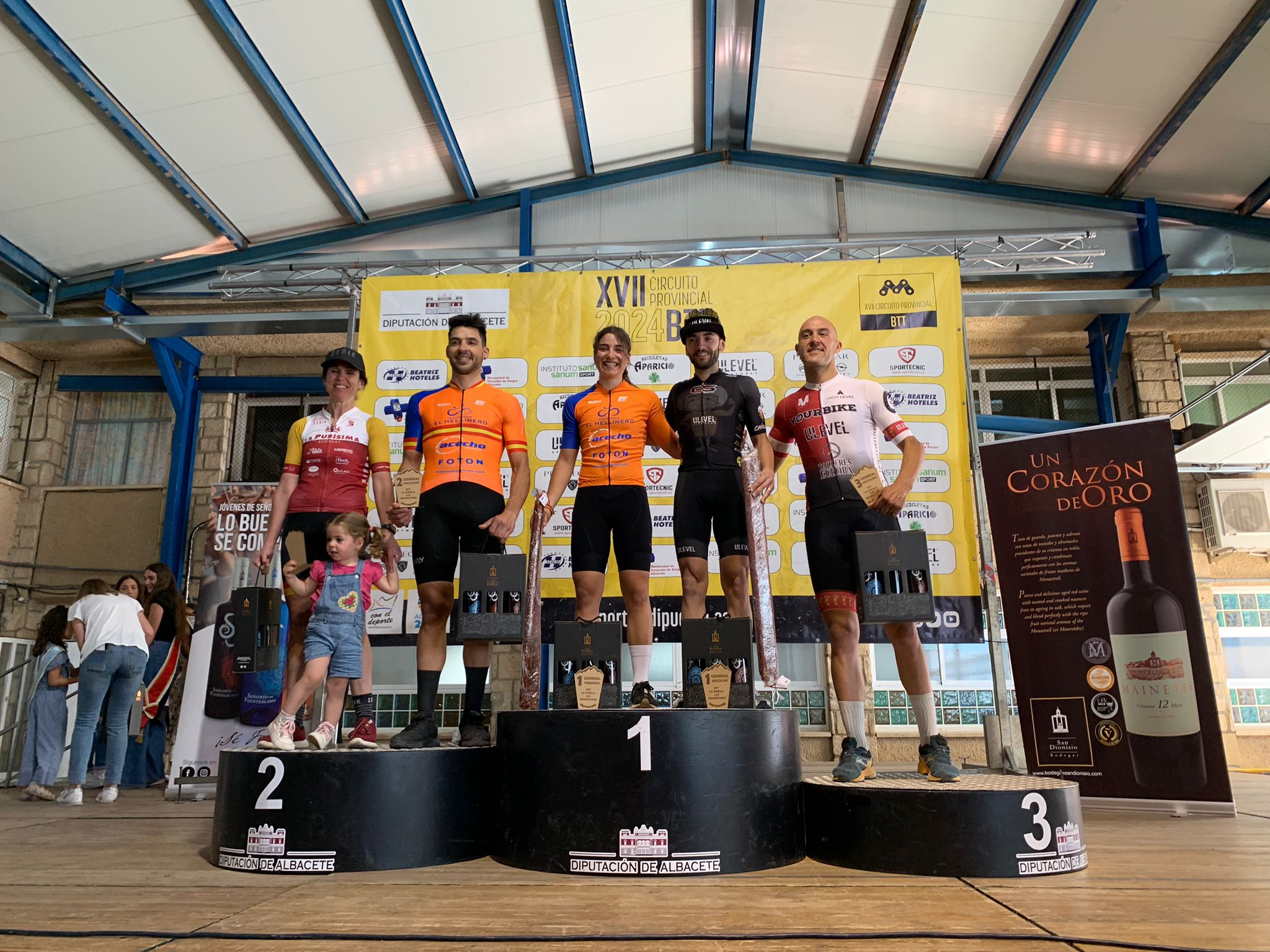 Jorge Mart N Y Luc A Navarro Vencen En La Prueba Btt De Fuente Lamo