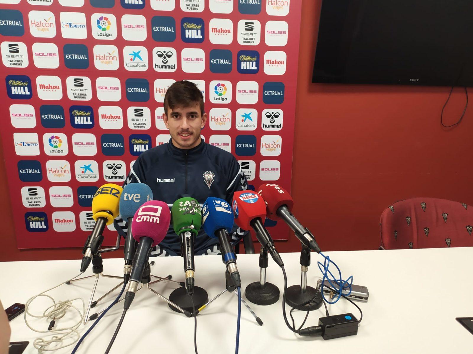 Manu Fuster»Las pruebas físicas han salido bastante bien»