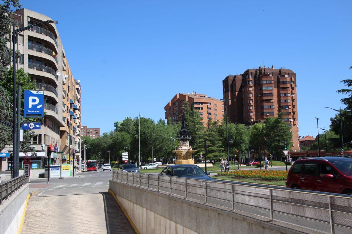 Rebaja en las tarifas de los aparcamientos de Sembrador, Feria y Av. España