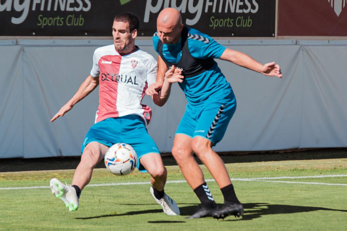 Galería de imágenes del entrenamiento del Albacete Balompié