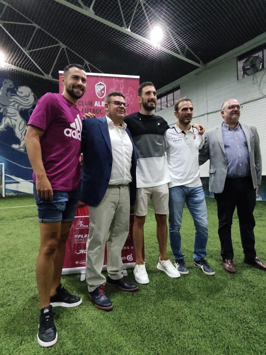 El Albacete FS otorga la insignia de oro a Raúl Gómez y "Chino"
