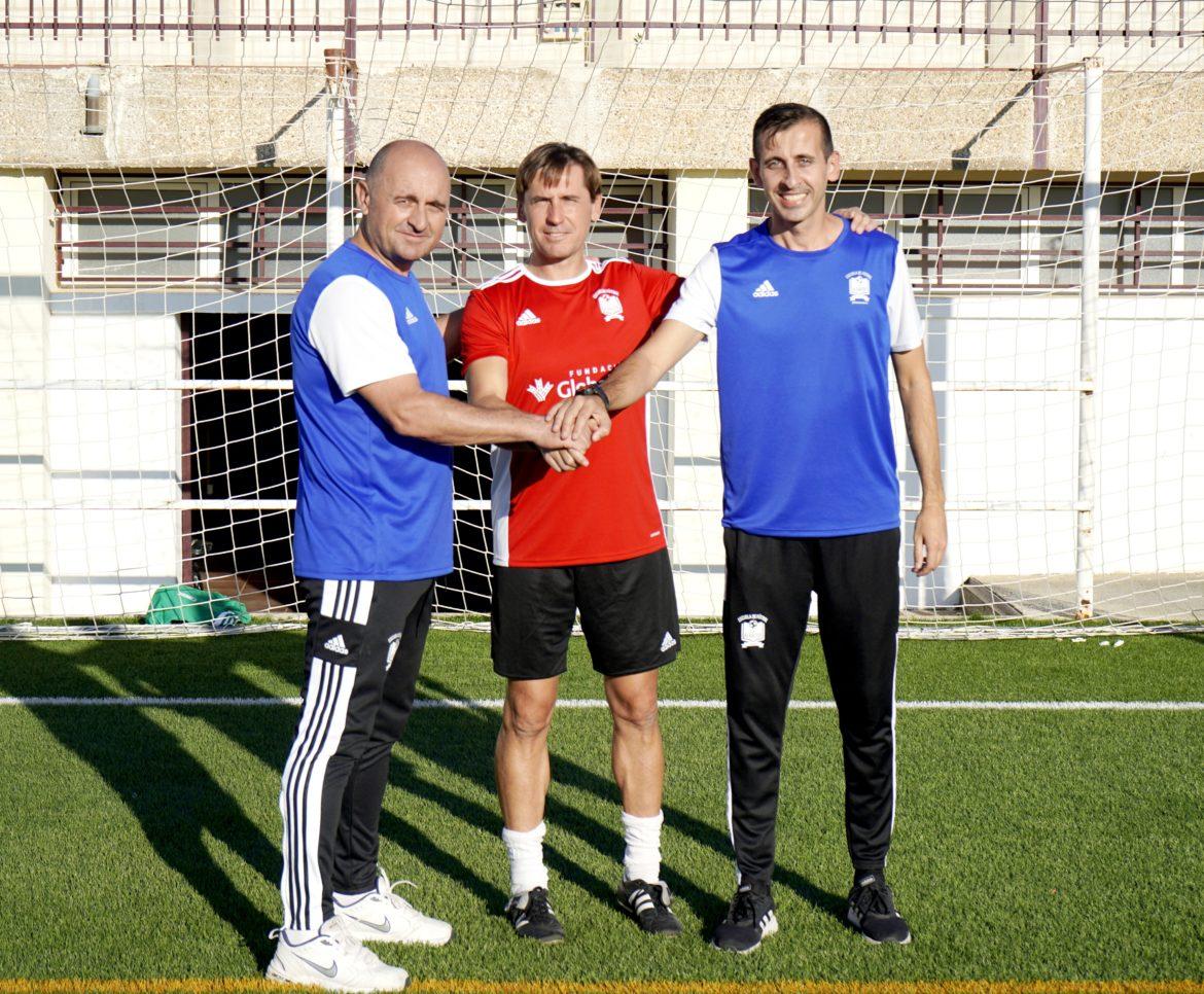 Raimundo Salas ficha por la Escuela de Fútbol Albacer y CFF Albacete