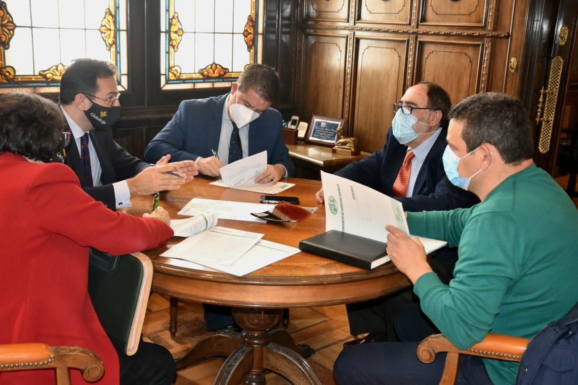 Diputación de Albacete y Globalcaja rubrican la operación que habilita 2.300.000 € de crédito al Consorcio Provincial de Servicios Sociales para este 2022