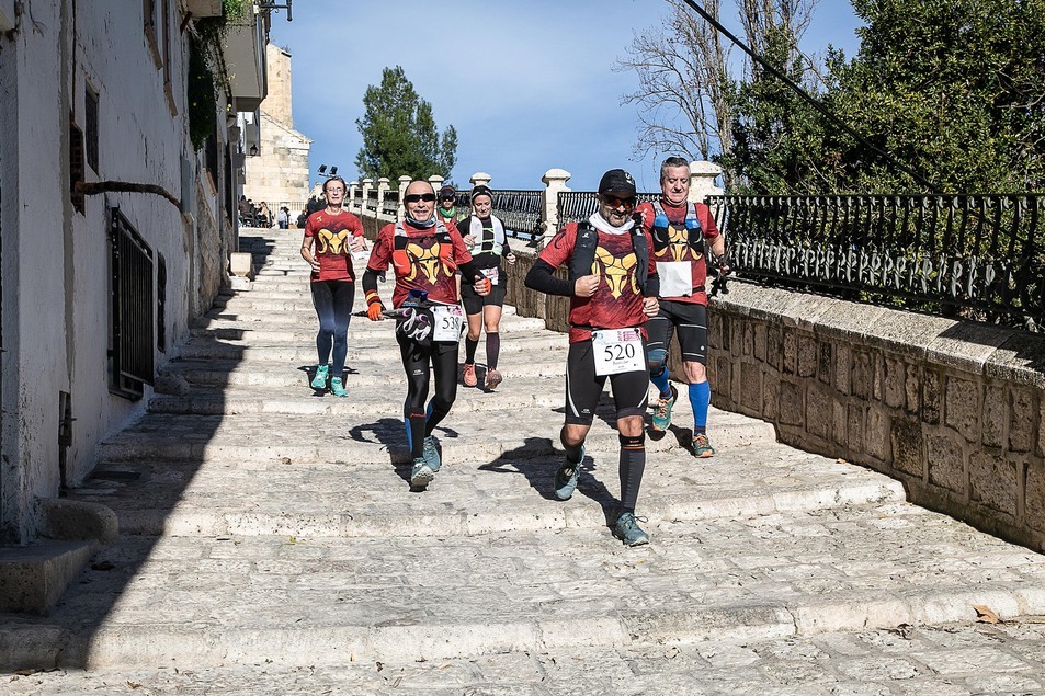 Doble cita con trail y atletismo en Alcalá del Júcar el sábado por la mañana