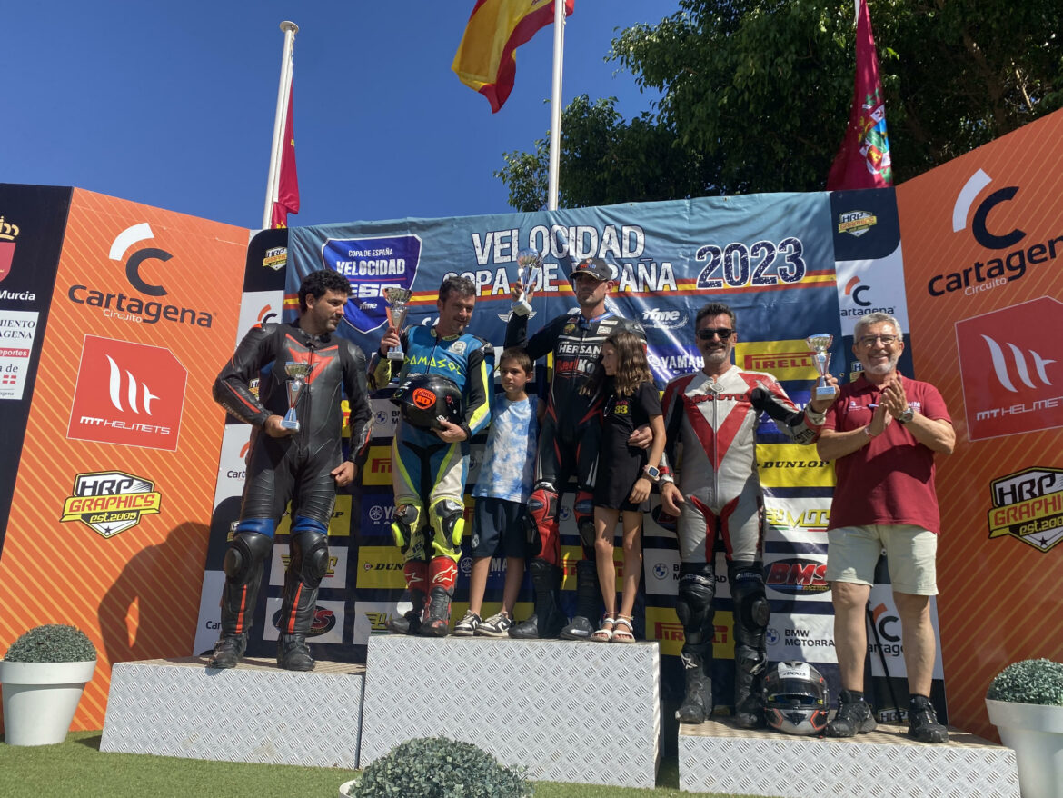 Sensacional fin de semana para los pilotos del Motoclub Albacete en Cartagena