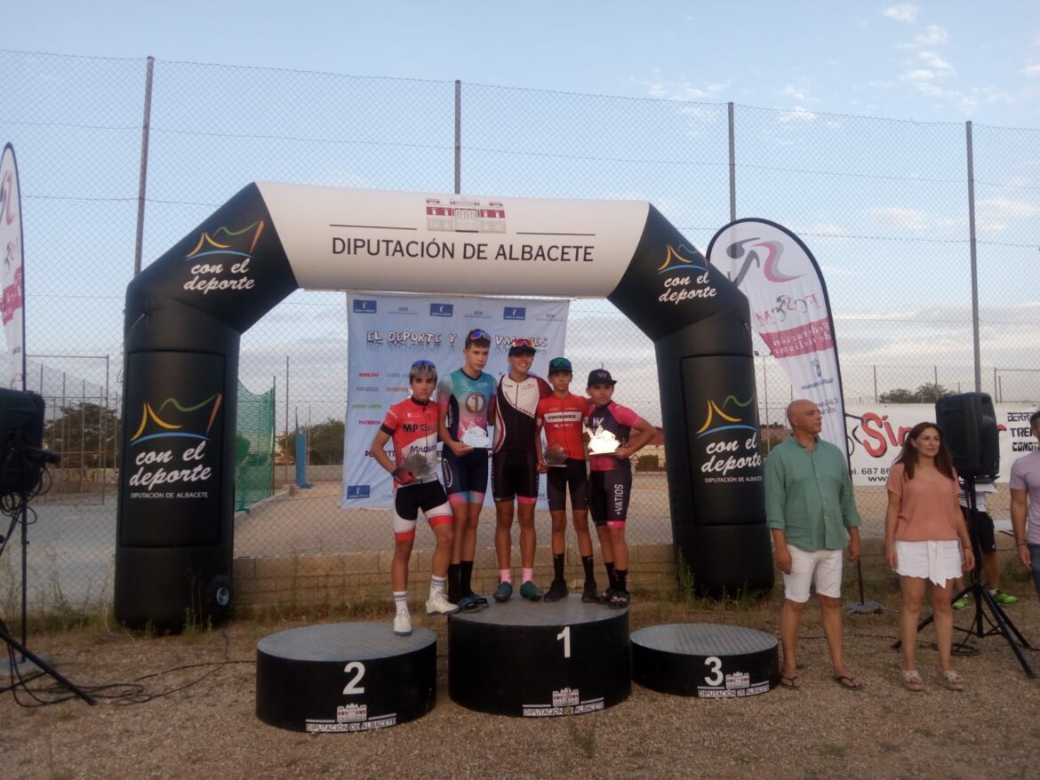 Villarrobledo celebra el XIX Trofeo Feria Escuelas de Ciclismo