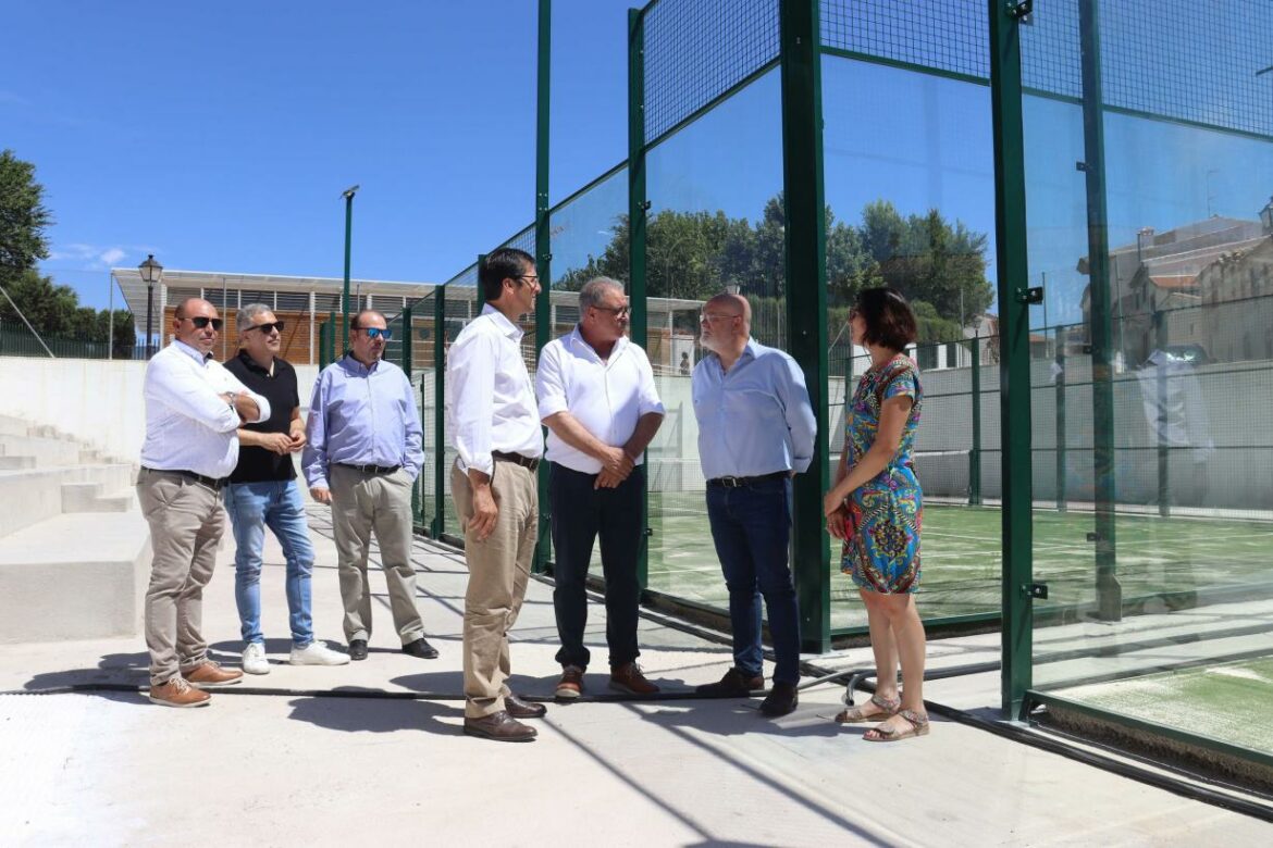 El Gobierno de Castilla-La Mancha financia la rehabilitación de la pista polideportiva de Munera