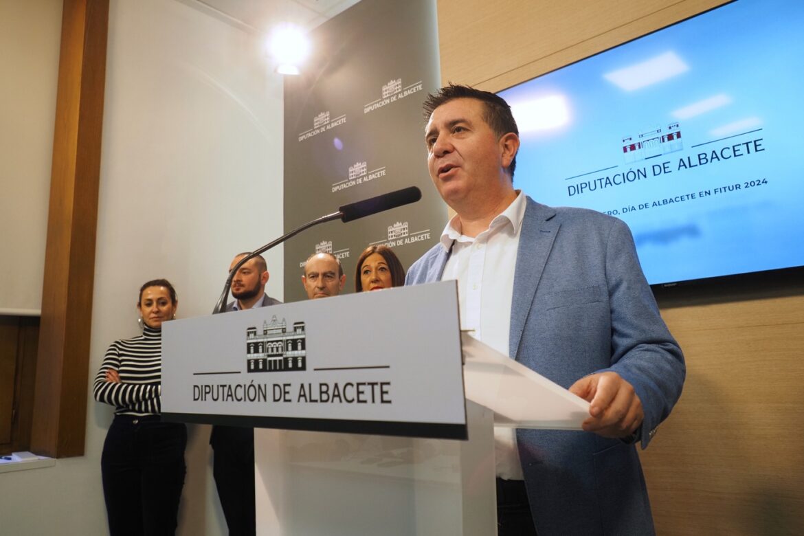 Cabañero anuncia que la provincia de Albacete se consolidará en FITUR como la primera del mundo con todo su territorio certificado ‘Destino Turístico Starlight’