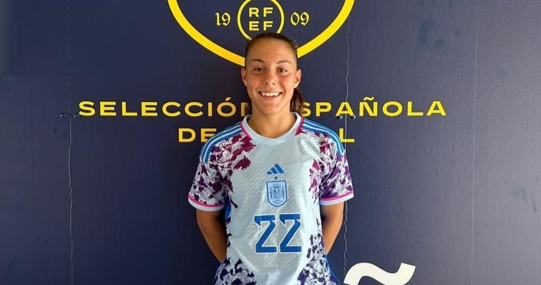 Adriana Álvarez, convocada de nuevo con la Sub-16