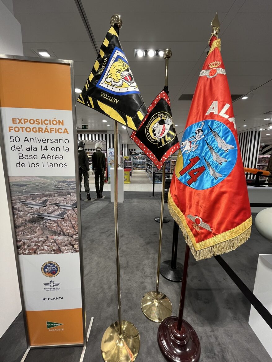 <strong>Los pilotos de la “Patrulla Águila” visitarán este viernes El Corte Inglés de Albacete</strong>