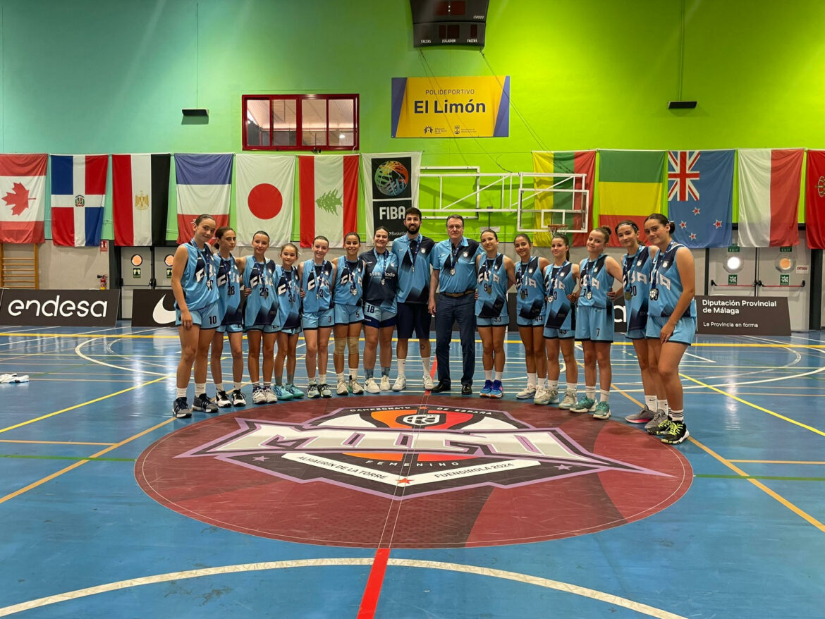 <strong><em>Las alevines del CBA se traen una victoria de Fuengirola</em></strong>