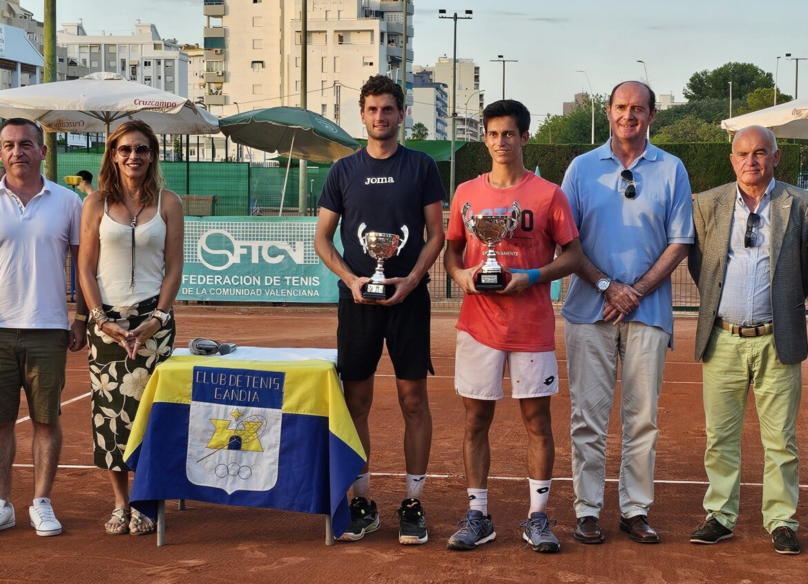 El tenista albaceteño Carlos Sánchez Jover conquista en Gandía su primer título ITF ATP de la temporada