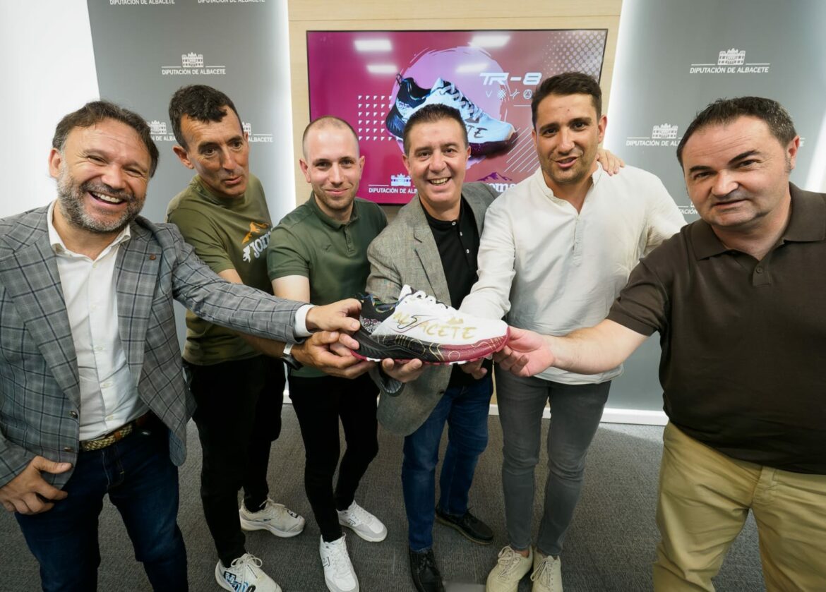 La Diputación de Albacete y Joma presentan una zapatilla de edición especial para los Circuitos Deportivos Provinciales