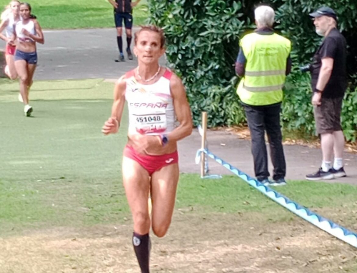 María José de Toro, cuarta de su categoría en el Mundial Máster de Cross