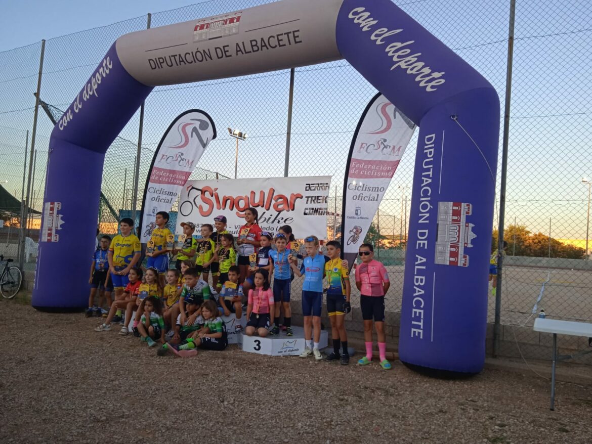 Castilla-La Mancha ‘Somos Deporte’ | Villarrobledo celebra su XX Trofeo Feria Escuelas de Ciclismo