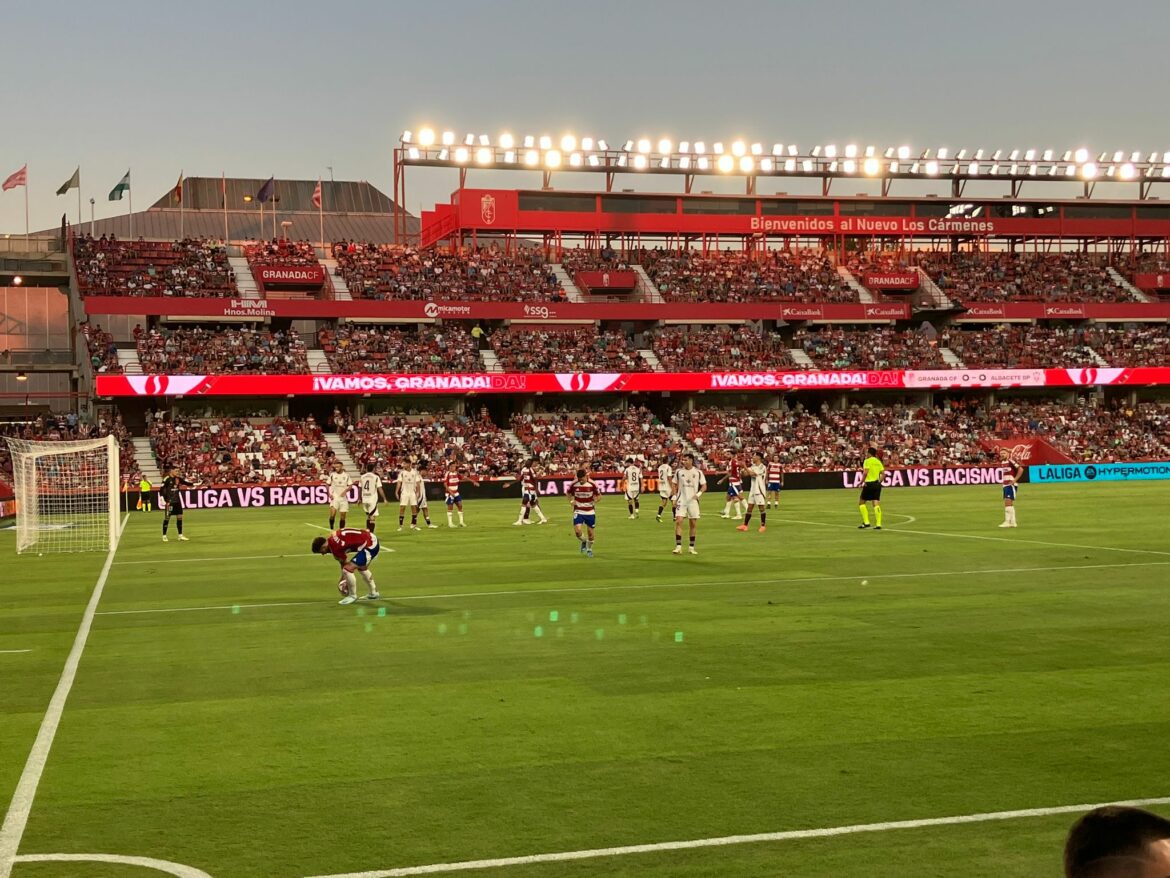 Crónica Granada CF 1 - Albacete Balompié 2 | El Alba asalta Granada