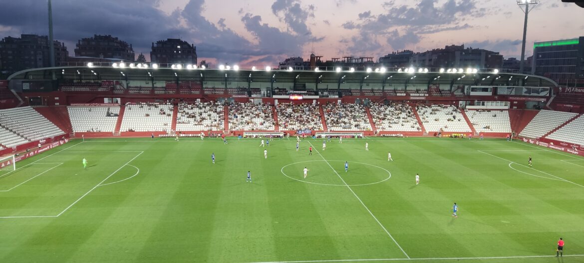 El Albacete Balompié revalida el título de campeón del Trofeo de la JCCM ante el Calvo Sotelo Puertollano (3-0)