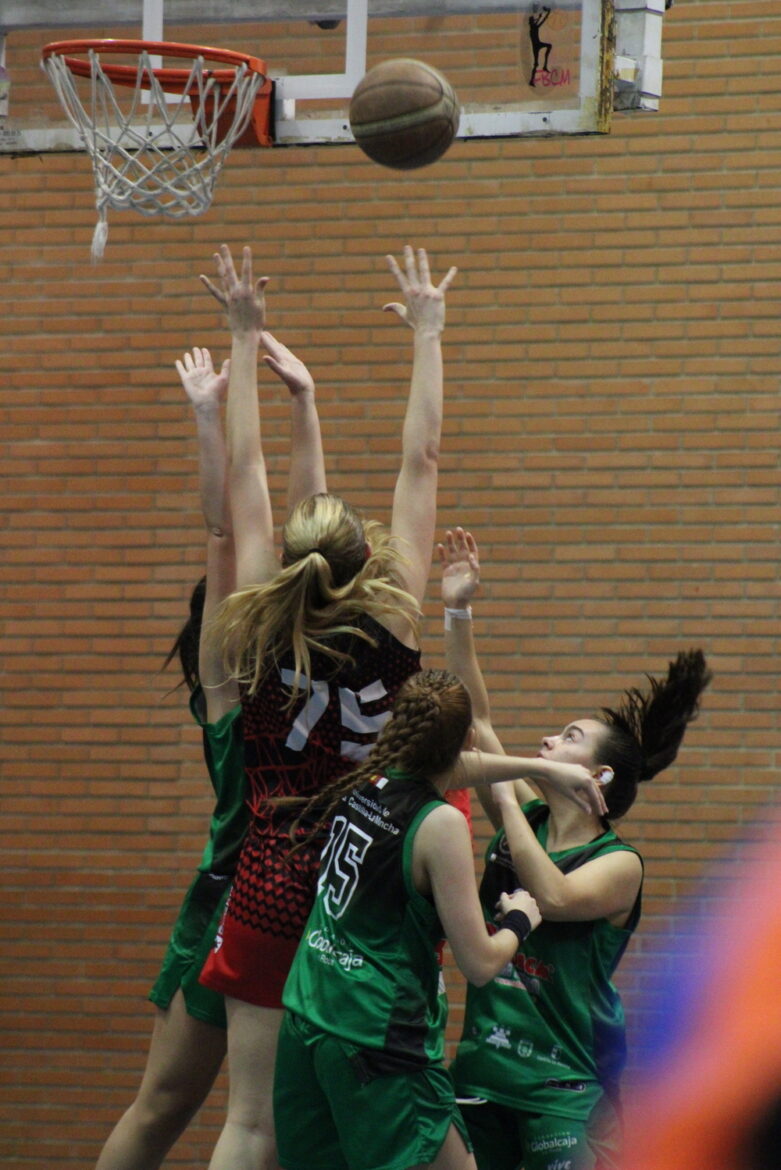 Baloncesto | El EBA cierra sus plantilla senior