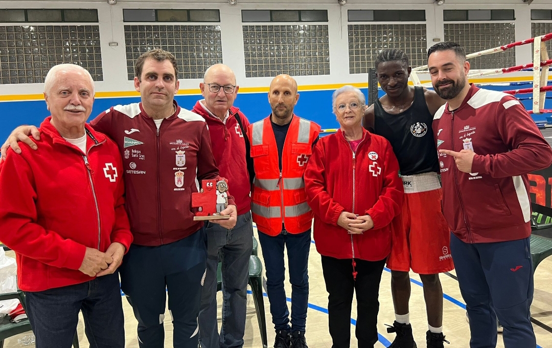 Éxito en el evento de boxeo solidario que el Fight Club Albacete realizó en La Roda