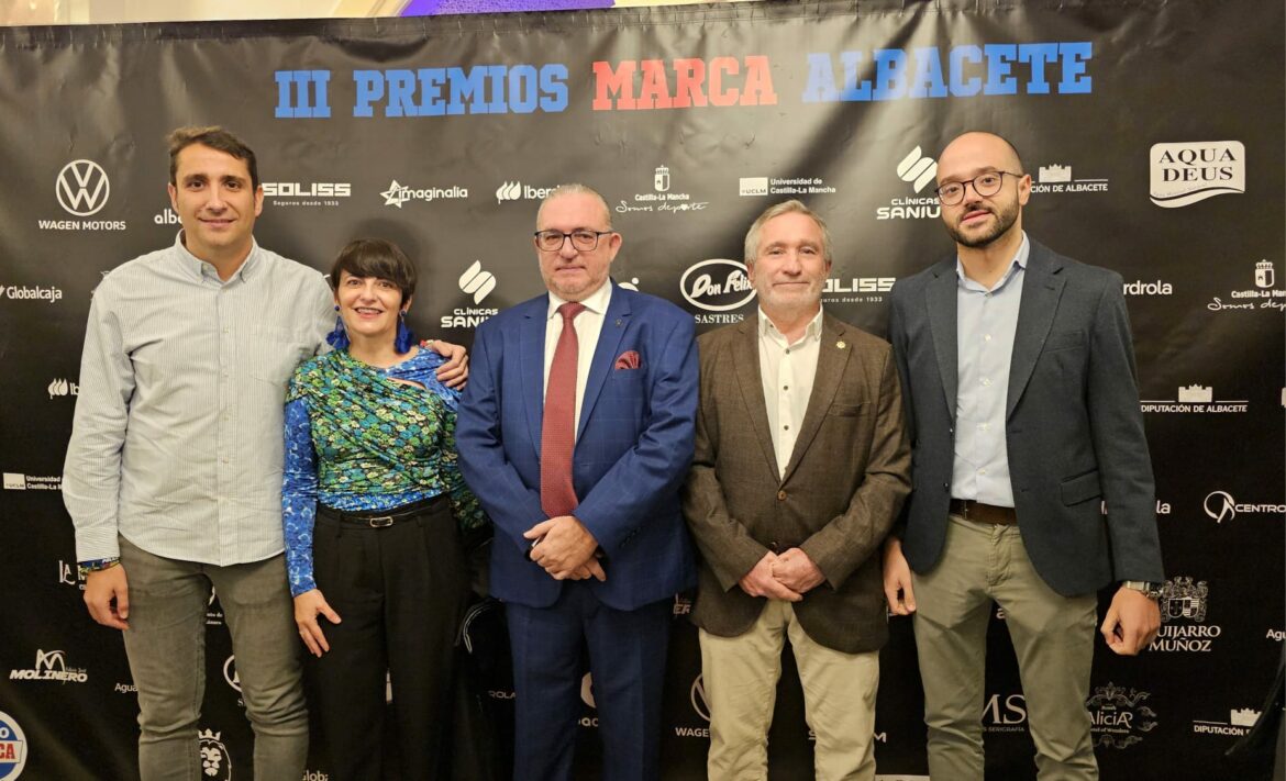 <strong>La Diputación de Albacete recoge el galardón como ‘Mejor Prueba Provincial’ para la Gran Fondo Sierra de Alcaraz</strong>