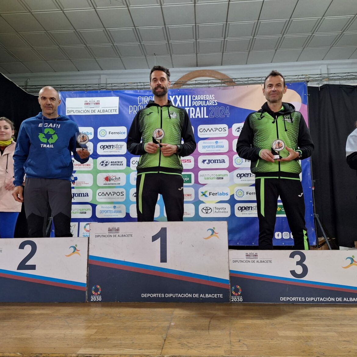 Trail y Carreras Populares| Manuel Gutiérrez e Irene Ruiz ganan la Carrera Popular 10K de Villarrobledo