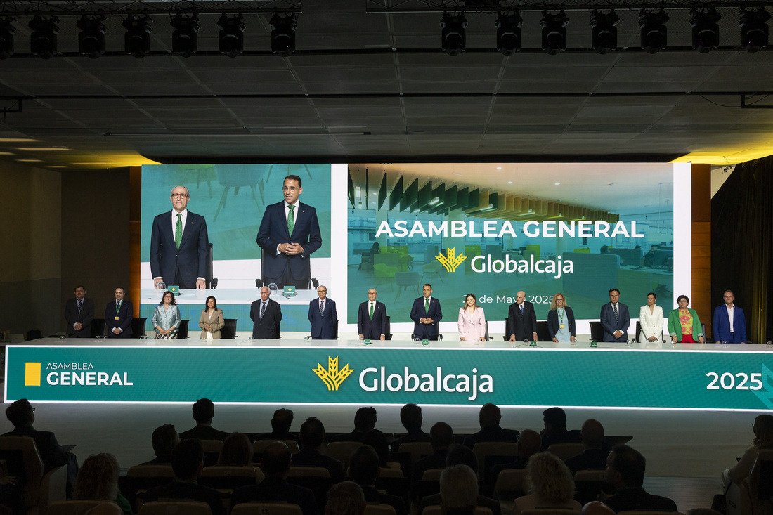 <strong>Apoyo unánime a la gestión de Globalcaja, que reafirma el liderazgo, la solvencia y el compromiso de su modelo de banca centrado en las personas y en el desarrollo del territorio</strong>