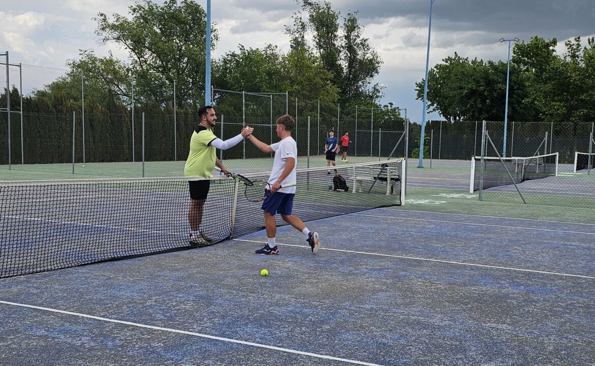 Arrancó el Open Automóviles Villar Mercedes Benz en el Club de Tenis Albacete