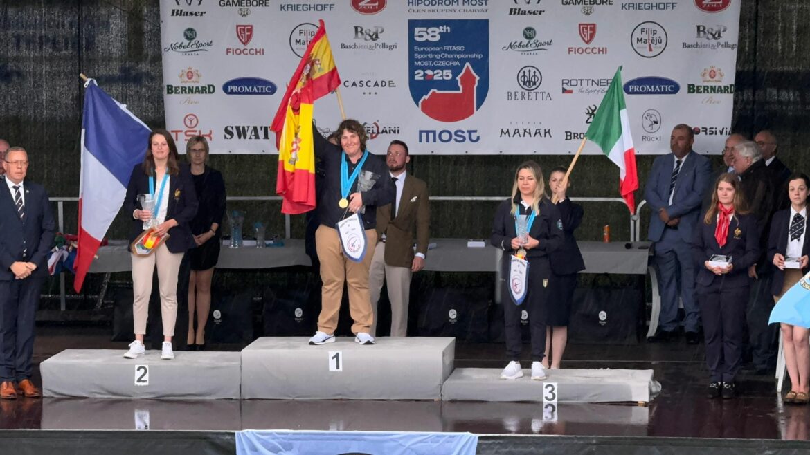 Beatriz Laparra, campeona de Europa de Recorridos de caza
