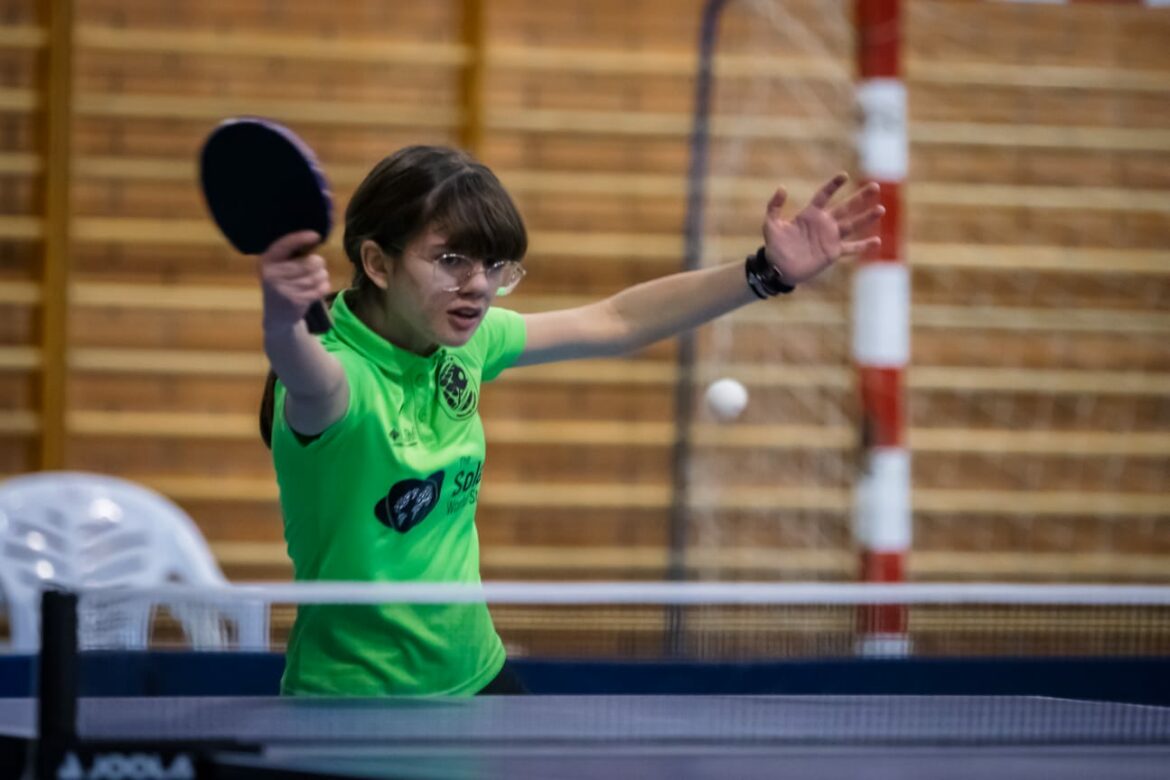 Tenis de mesa | Carlos Serrano y Helena Sáez, con la selección regional en la Copa Ibérica