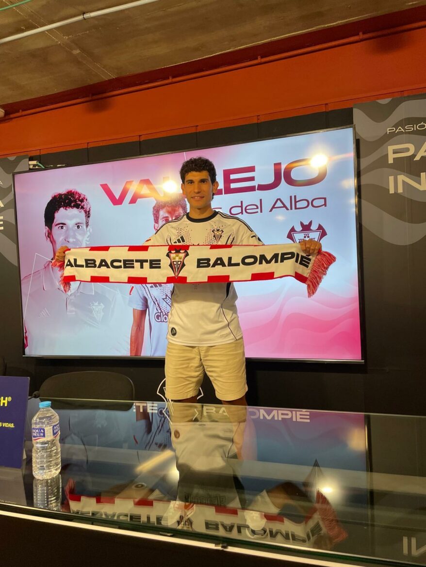 Jesús Vallejo presentado como nuevo jugador del Albacete Balompié