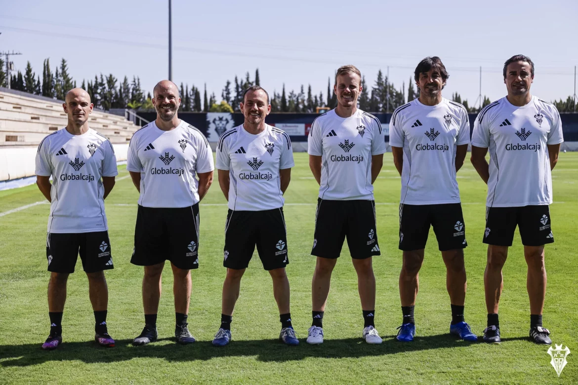 Nuevo cuerpo técnico del Albacete Balompié para la temporada 2025-26