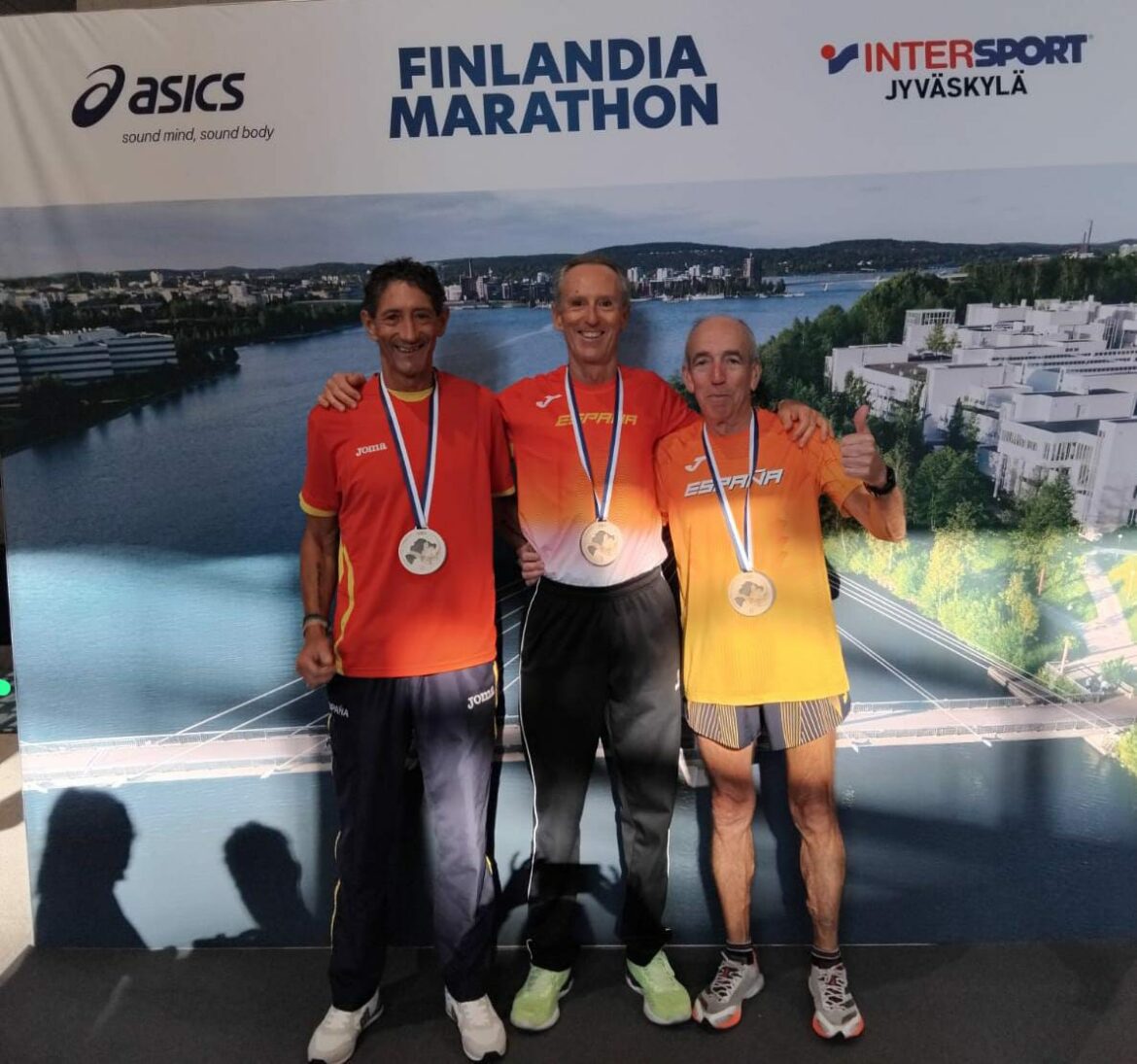 Club Atletismo Albacete - Diputación | Manuel Poveda consigue la plata por equipos M60 en el Europeo de Maratón en Finlandia