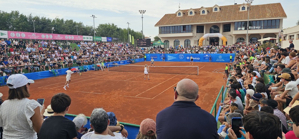 David Ferrer y Anabel Medina se imponen a Tommy Robredo y Arancha Sánchez Vicario en la Copa Leyendas