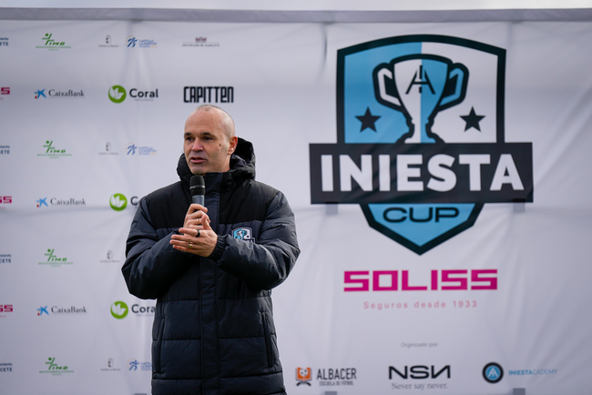 Andrés Iniesta anuncia la II edición de la Iniesta Cup Soliss, que se celebrará en Albacete los días 6 y 7 de diciembre