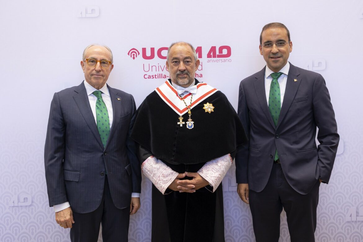 <strong>Globalcaja valora en el 40º aniversario de la UCLM su aportación al progreso de la comunidad</strong>