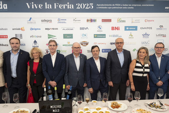<strong>Globalcaja acompaña a FEDA en su brindis de Feria y reafirma su apoyo al tejido empresarial</strong>