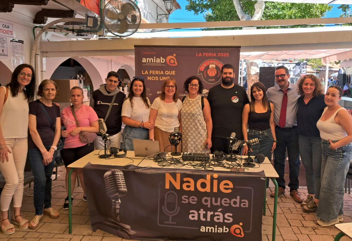 <strong>Poesía, inclusión y capacitación, protagonistas del segundo programa del podcast ‘Nadie se queda atrás’ desde la Feria de Albacete  </strong>