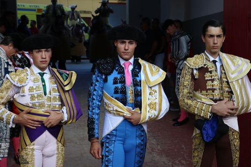 Feria taurina | Una gran faena de El Mene en una tarde en la que Alejandro Quesada cae herido