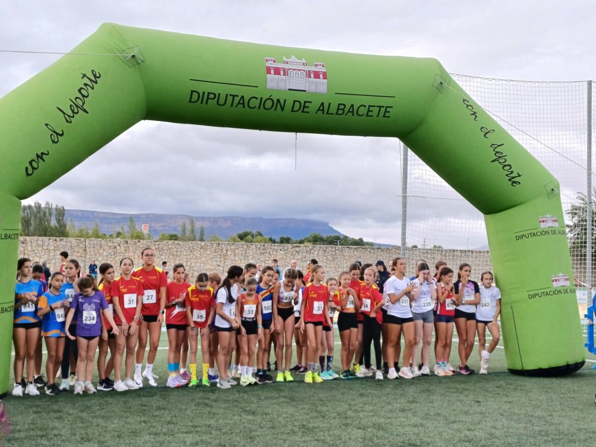 Castilla-La Mancha ‘Somos Deporte’ 2025-2026 | El I Cross Provincial de Almansa abre la temporada deportiva en Edad Escolar