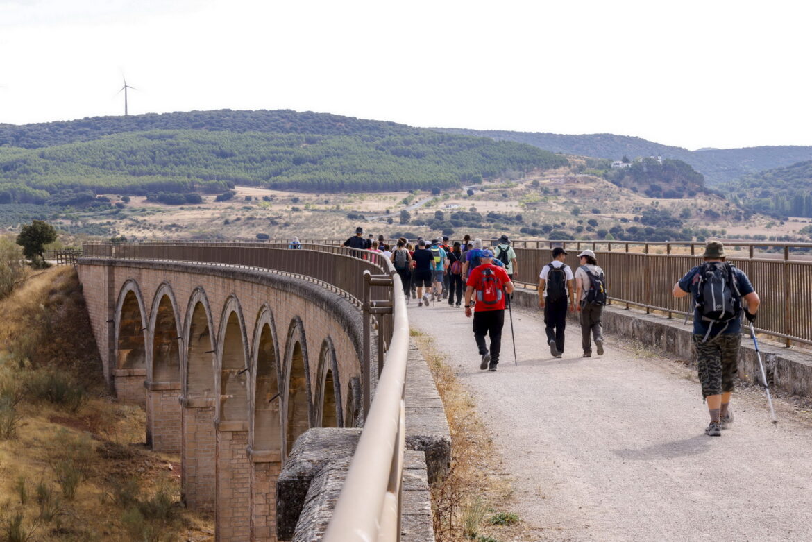 <strong>Camino a Cortes, ruta extraordinaria de las Rutas de Senderismo de la Diputación, este fin de semana</strong> <strong>Camino a Cortes, ruta extraordinaria de las Rutas de Senderismo de la Diputación, este fin de semana</strong>