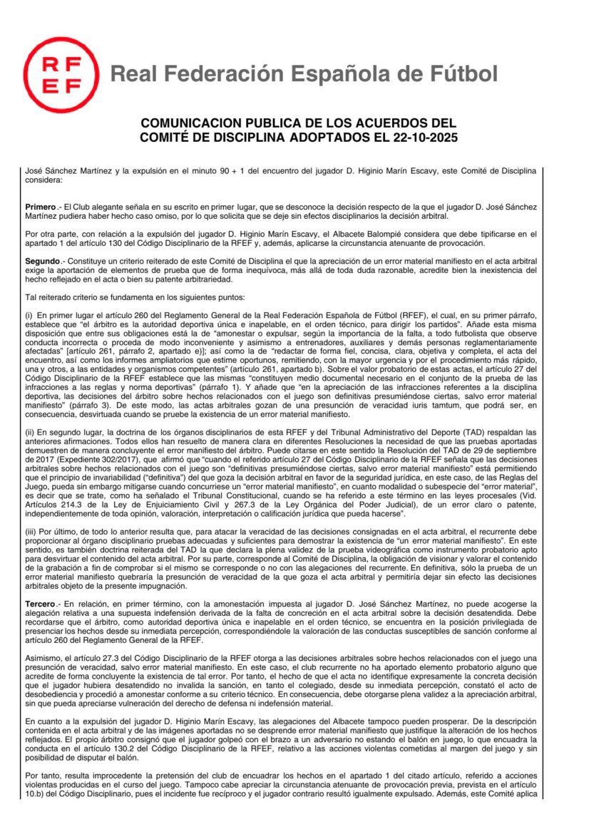 Albacete Balompié | El Comité de Disciplina castiga a Higinio con dos partidos y mantiene la amarilla a Pepe Sánchez