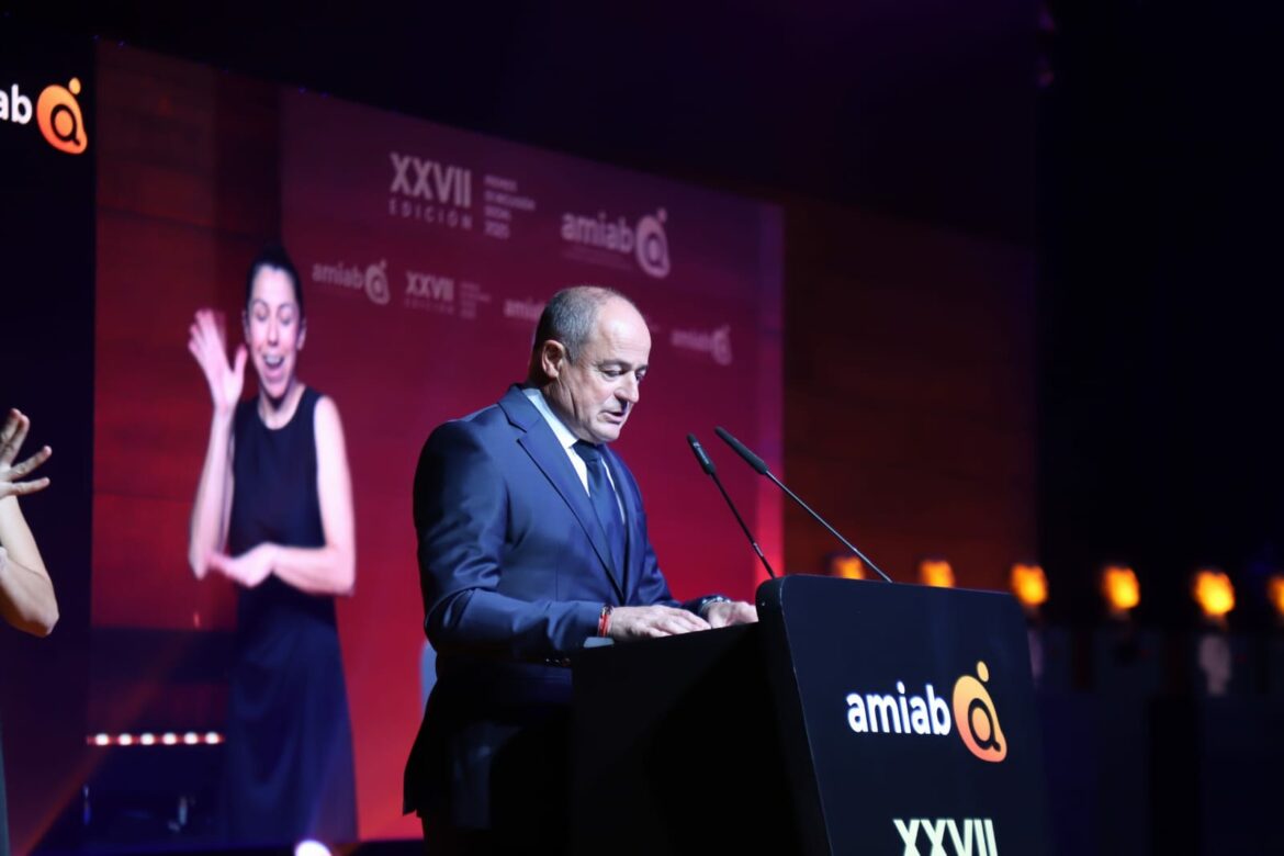 <strong>Amiab entregó sus XXVII Premios a la Inclusión en una gala anual para el recuerdo</strong>