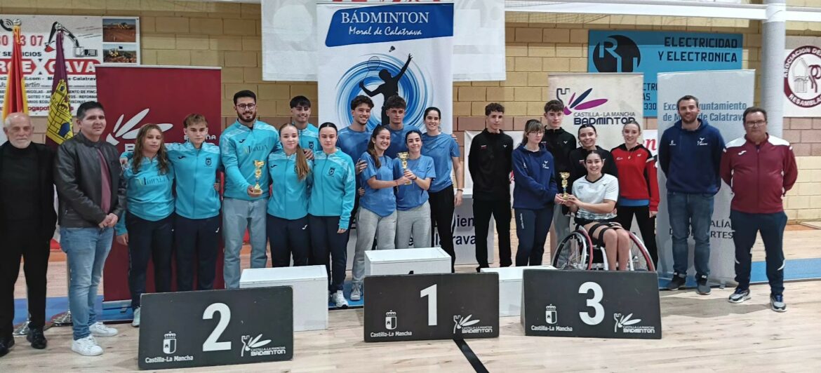 El Club Bádminton Albacete hace historia al lograr dos títulos que no poseía