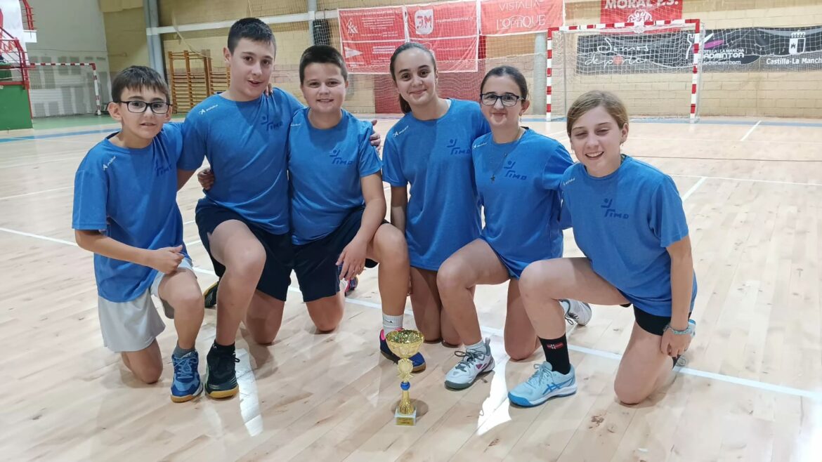 El Club Bádminton Albacete hace historia al lograr dos títulos que no poseía