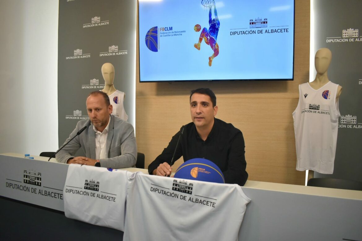 <strong>La Diputación de Albacete ‘viste’ a las selecciones provinciales de baloncesto de 5x5 y 3x3</strong> <strong>La Diputación de Albacete ‘viste’ a las selecciones provinciales de baloncesto de 5x5 y 3x3</strong>