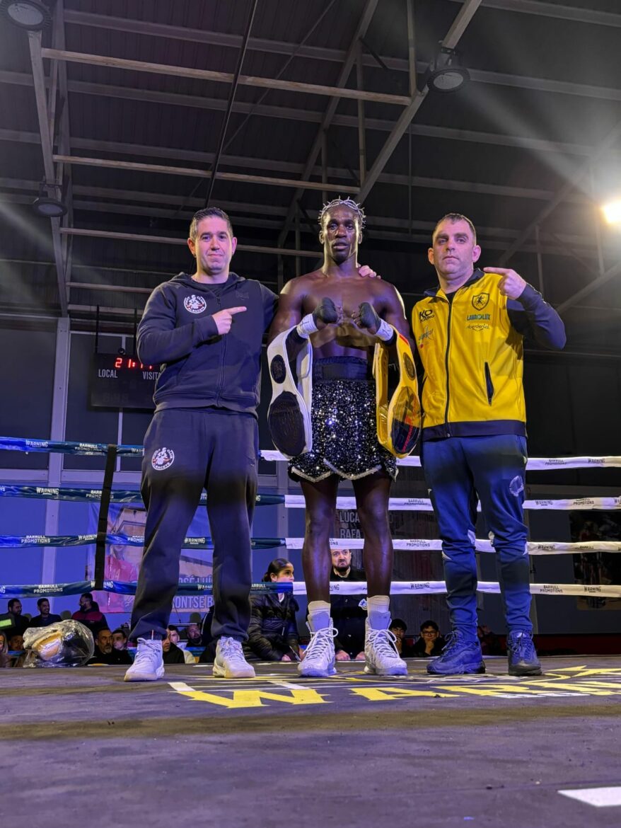 Boxeo | Victorias de Jill Gomis y Álex Muñoz en Concentaina