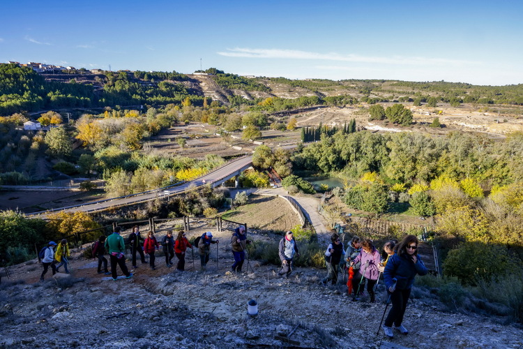 <strong>Soleado y colorido día por Valdeganga, con las rutas de Senderismo de la Diputación</strong>