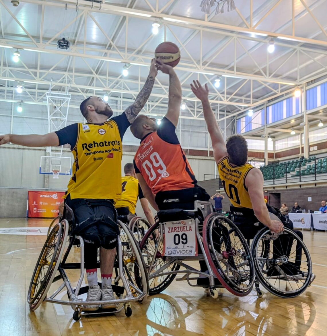 <strong>El BSR amiab arrolló al Getafe con un letal juego ofensivo (93-33)</strong> <strong>El BSR amiab arrolló al Getafe con un letal juego ofensivo (93-33)</strong>