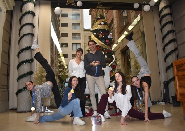 <strong>La Diputación de Albacete felicita al Club Palas por sus históricos éxitos en el Campeonato de España de Gimnasia Rítmica: “Sois un orgullo para la provincia”</strong> <strong>La Diputación de Albacete felicita al Club Palas por sus históricos éxitos en el Campeonato de España de Gimnasia Rítmica: “Sois un orgullo para la provincia”</strong>