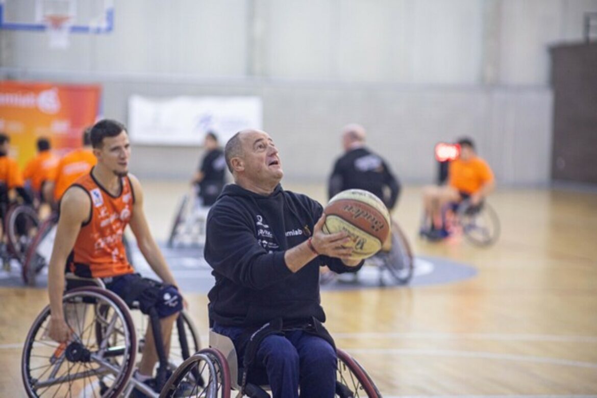 <strong>amiab volvió a celebrar su partido de sensibilización con la mejor de sus sonrisas</strong>